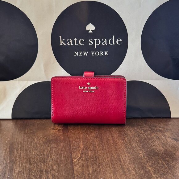 Kate Spade New York Madison Medium Bifold Wallet Textured Patent Leather Red Jam - Picture 1 of 6